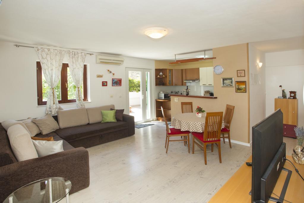 Apartment Center Kadena Split